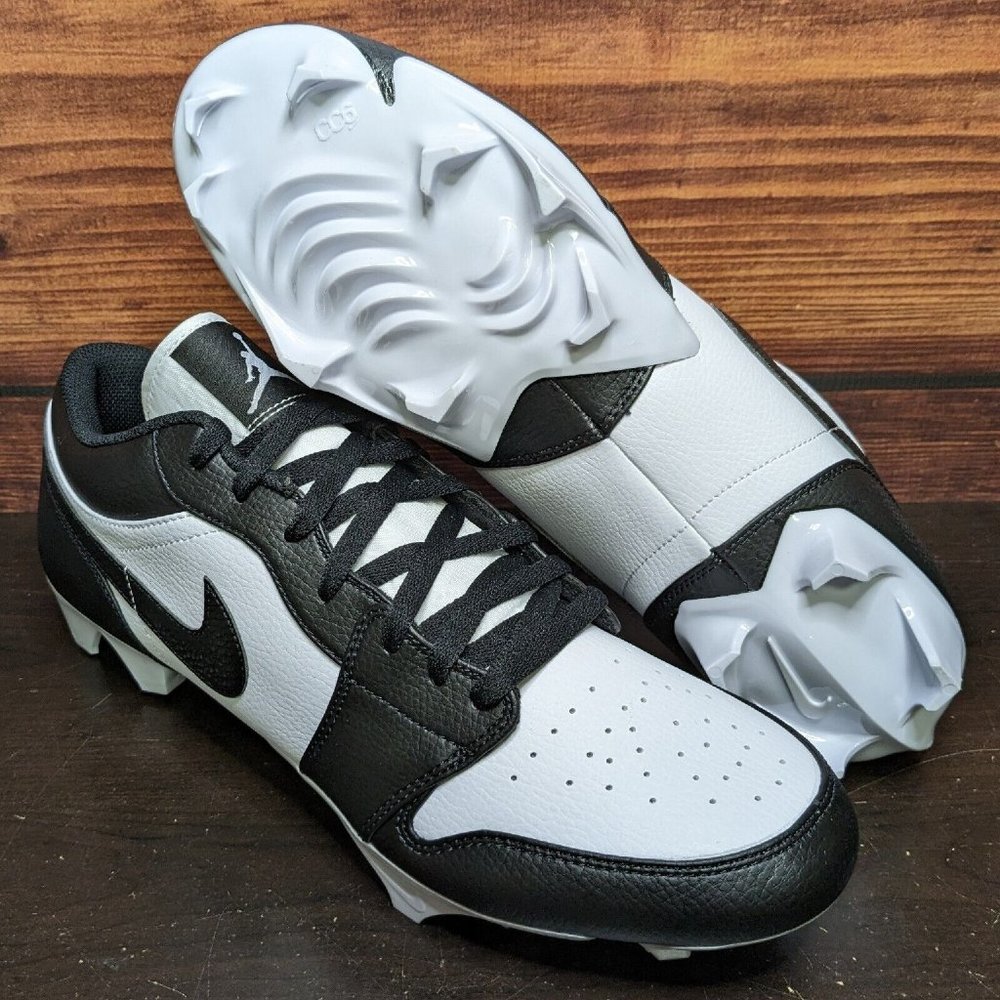 Nike Air Jordan 1 Low TD Men's 14 Panda White Black football cleats FJ6245-100 - Picture 2 of 9